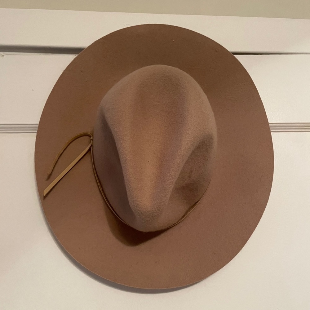 Tart indie wide brim hat
